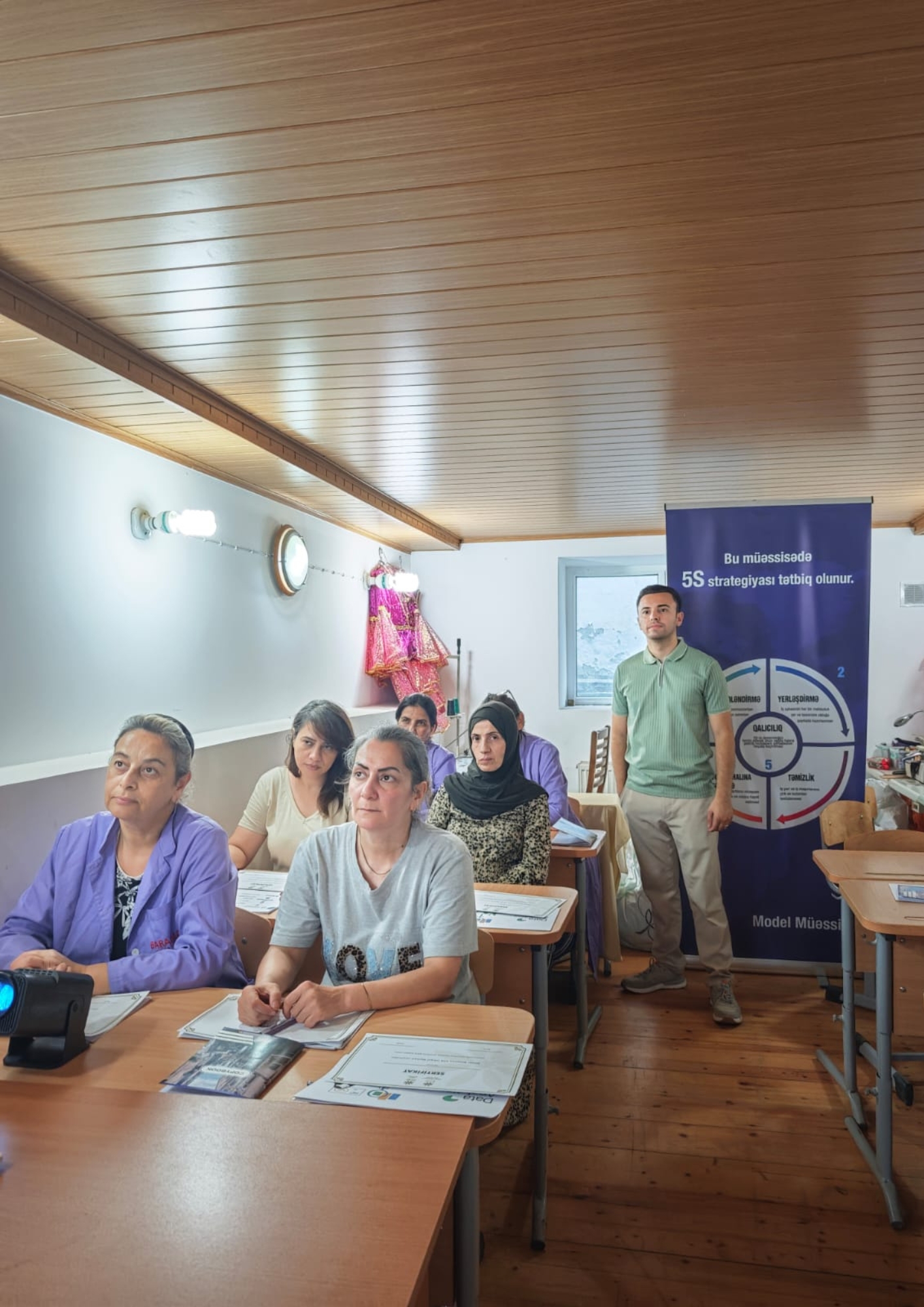 "Freres Group MMC" əməkdaşlarına "Məhsulun marketinqi" mövzusunda təlim keçirilib.