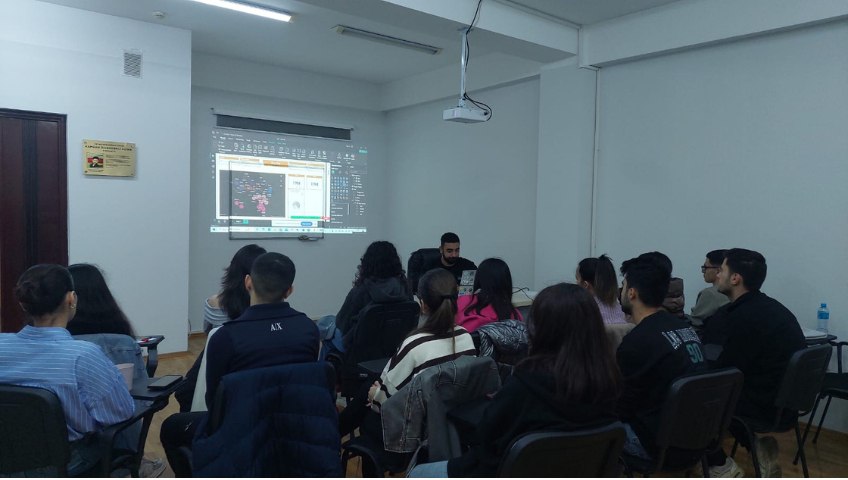 Yaşıl iqtisadiyyatda data analitikanın tətbiqi mövzusunda təlim keçirilib