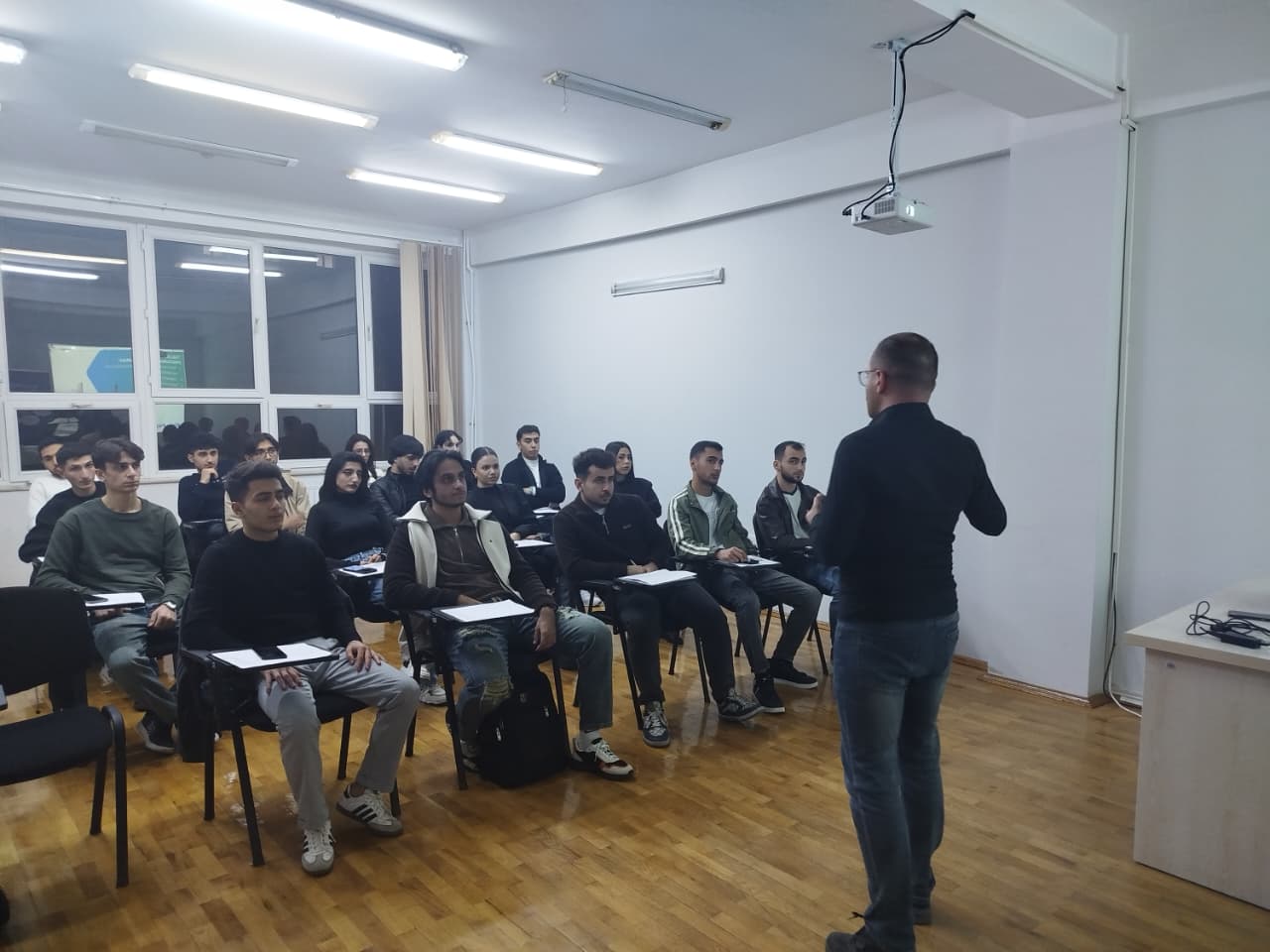 Rəqəmsal marketinqdən effektiv istifadə mövzusunda təlim keçirilib